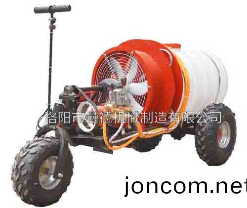 自走式(shi)噴霧機(ji)